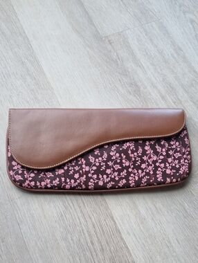 Floral Clutch Wallet - Elegant Women's Bag